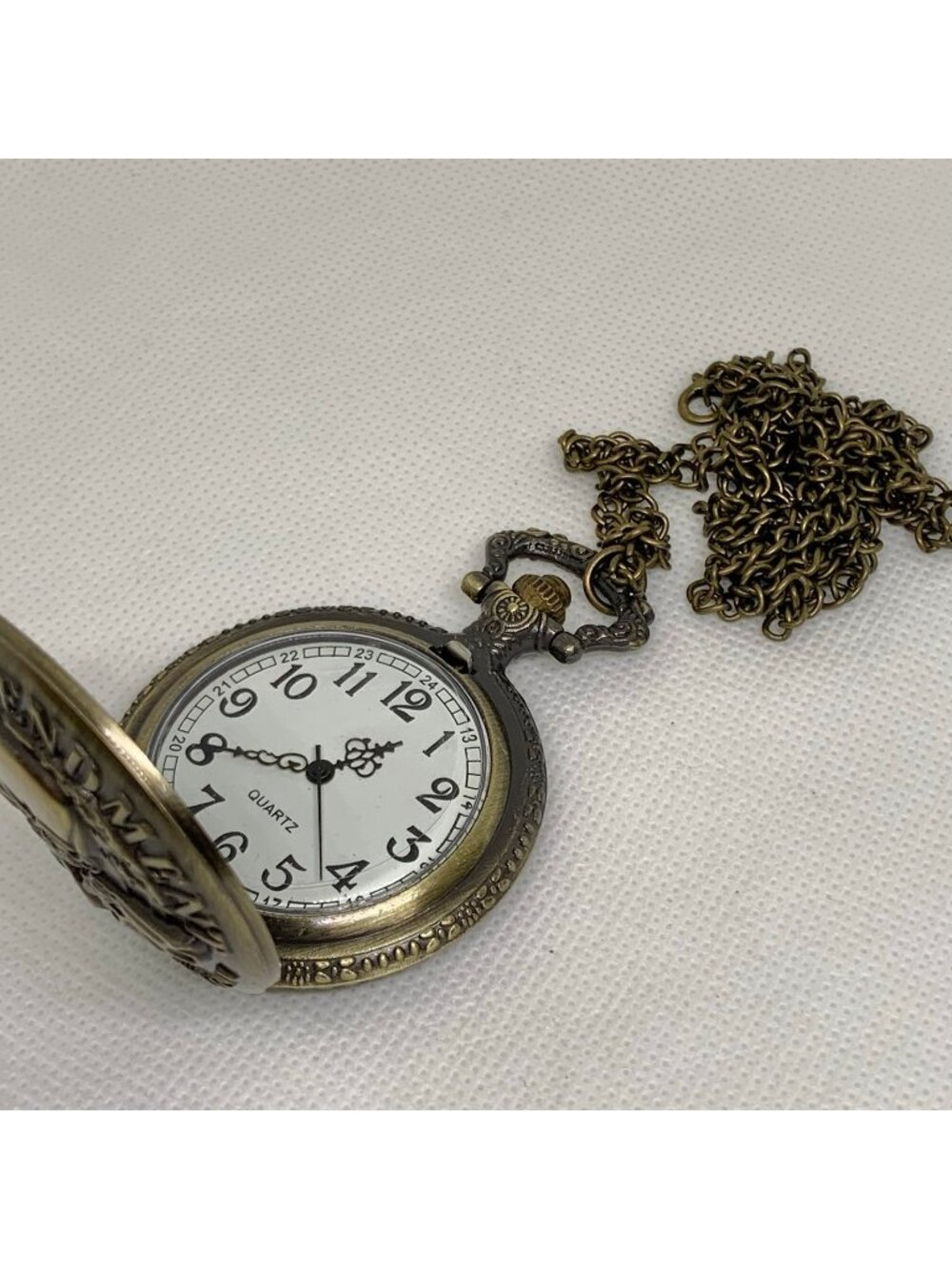 Quartz analog Pocket Watch bronze tone 45mm white dial  chain necklace running